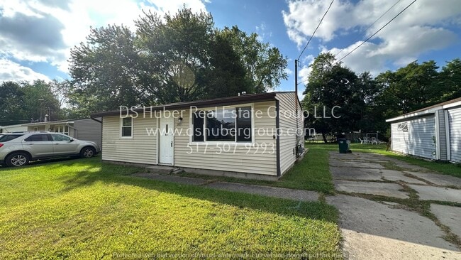 Building Photo - 2409 Greenbelt Dr Rental