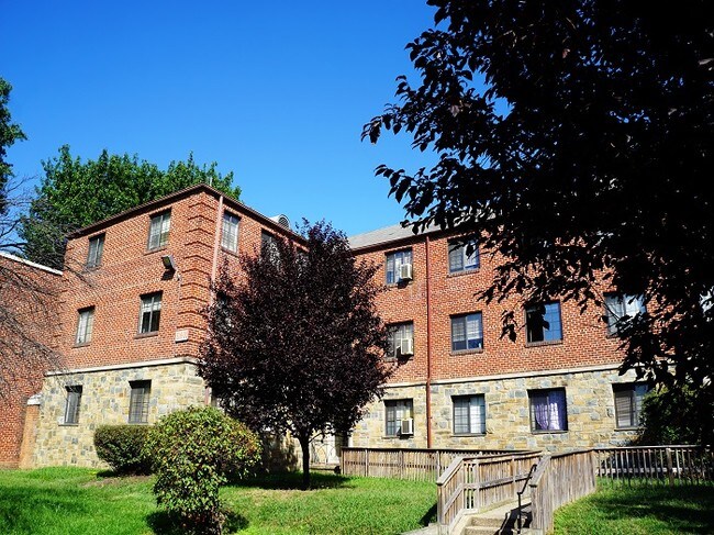 Photo - Fleetwood Village Apartments