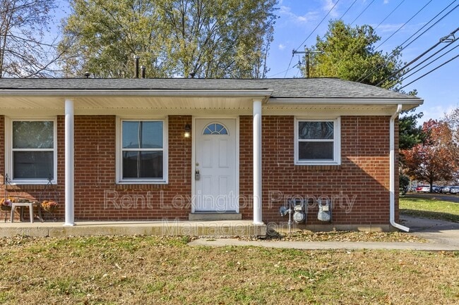 Photo - 4021 Victoria Way