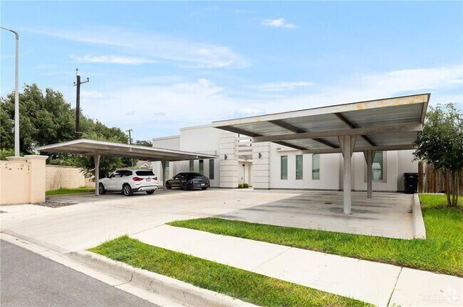 Building Photo - 1305 Alta Vis Dr Unit 2 Rental