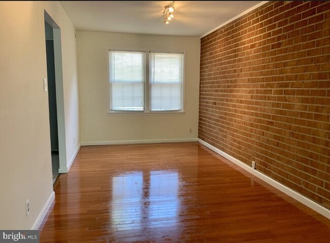 Photo - 6038 Westchester Park Dr Unit 102