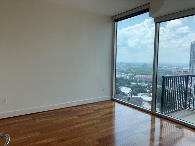 Photo - 1080 Peachtree St NE Unit 2816