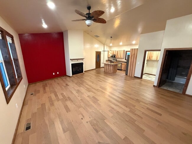 Photo - 11 Fieldcross Ln Unidad 11 Fieldcross  B Helena, MT 59602