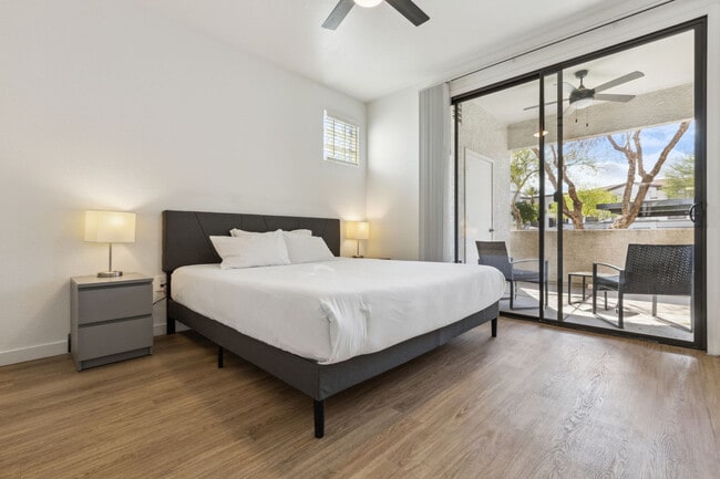 Photo - 9450 W Cabela Dr Unidad ID1054662P