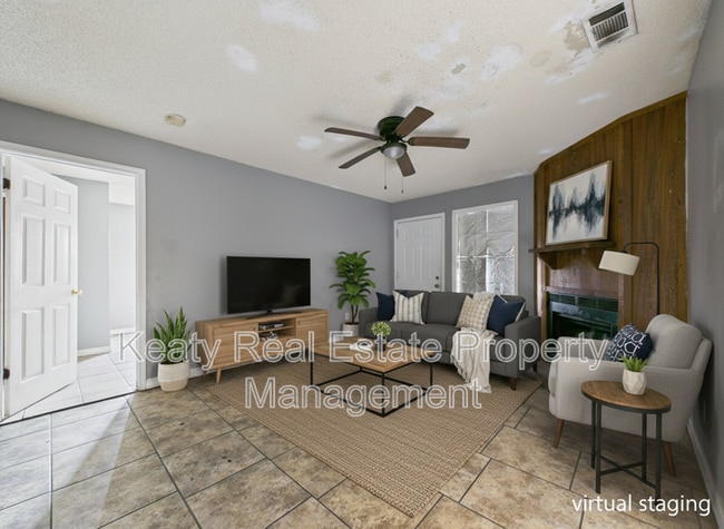 102 Limoges St
