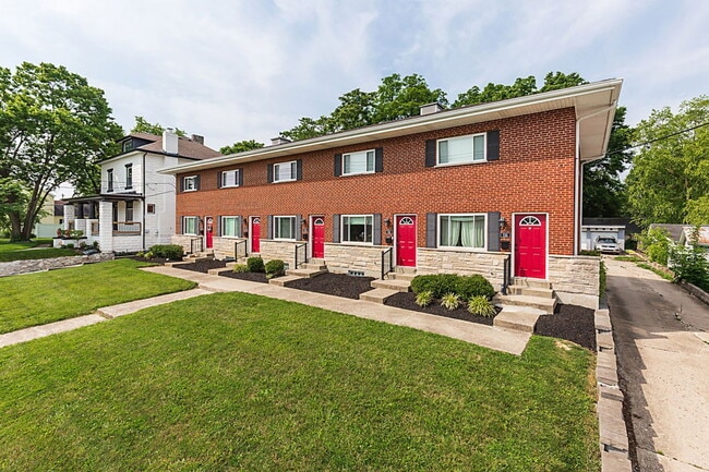 Photo - 135 Commonwealth Ave