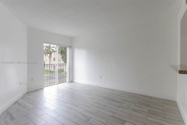 Photo - 8580 NW 6th Ln Unit 6-205