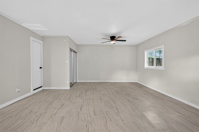 Photo - 23130 Bayleaf Dr