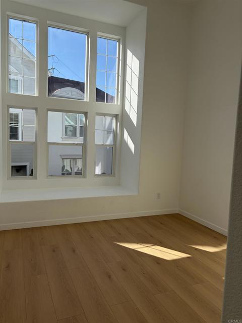 Photo - 815 Harbor Cliff Way Unidad 239