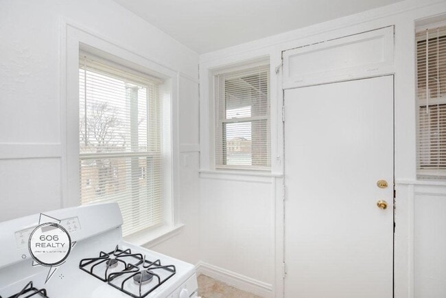 Photo - Bright and Sunny Cicero apartments! SPECIAL OFFER! Unit 5910-1E