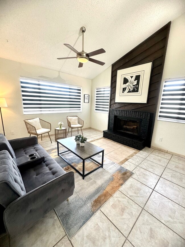 Photo - 8453 Mattituck Cir