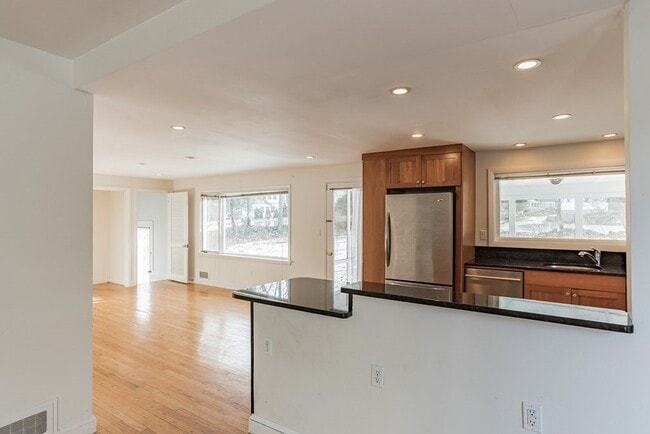 Photo - 34 Karlton Cir