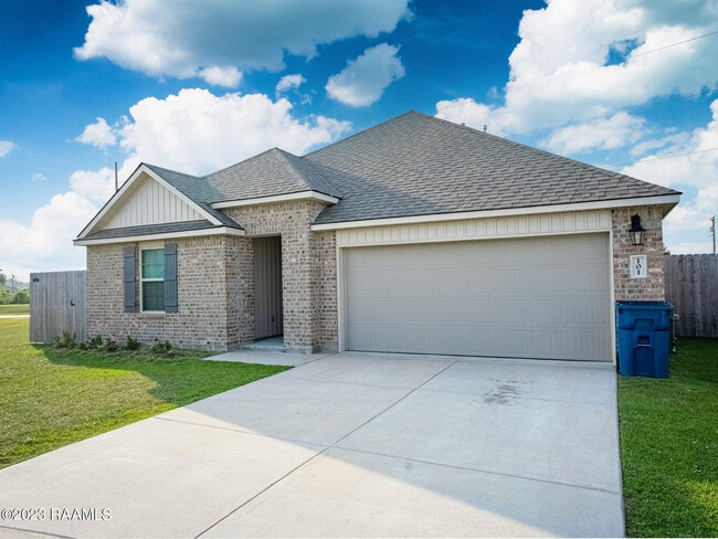 Photo - 101 Eagle Lk Dr
