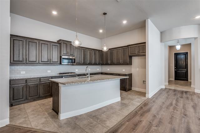 Photo - 708 Waterbrook Pkwy House