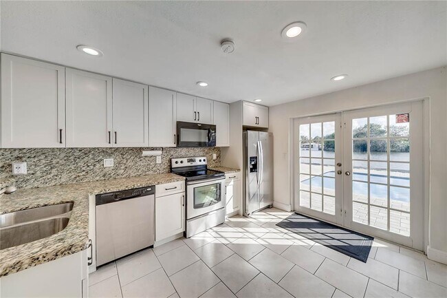 Photo - 5900 N Farragut Dr