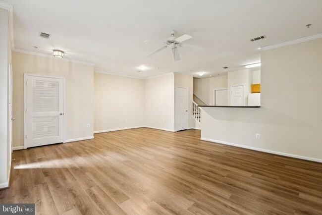 Building Photo - 5107 Travis Edward Way Unit B Rental