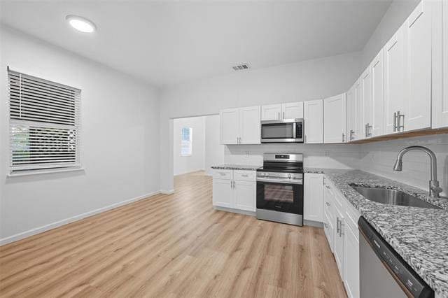 Photo - 728 S Elm St