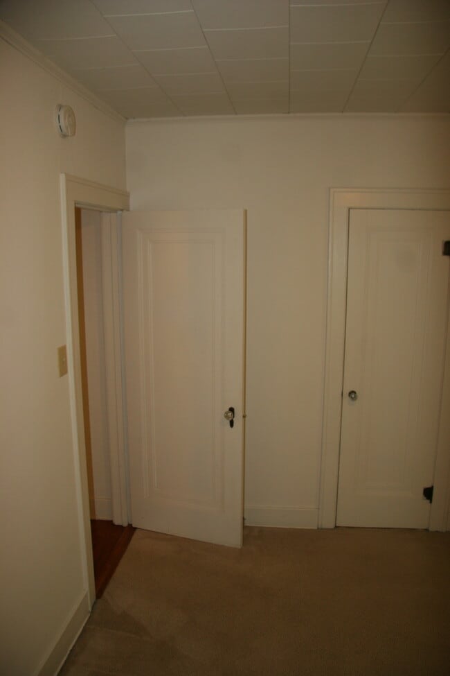 Photo - 215 Lincoln St