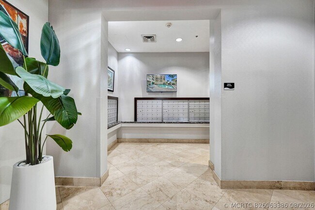 Photo - 401 SW 4th Ave Unit 203