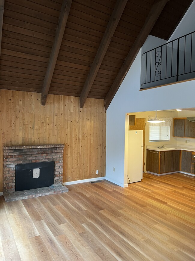 Photo - 1506 Murietta Dr