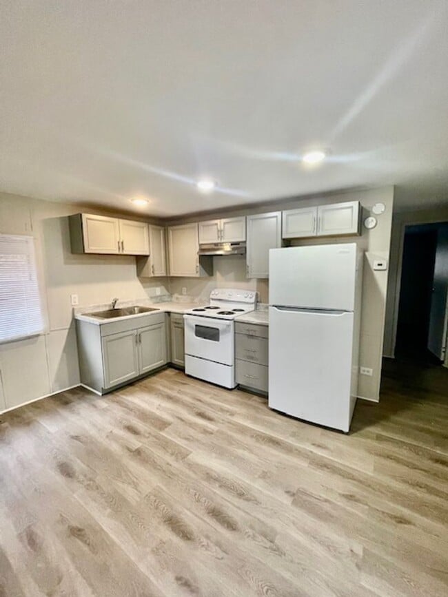 Photo - Adorable  3 bedroom 2 bath Mobile Home located it Dallas