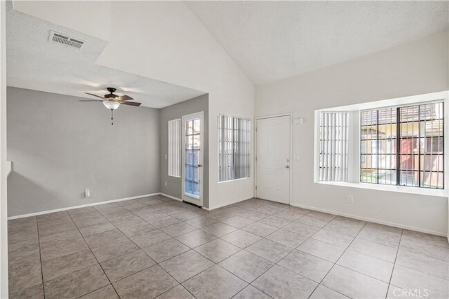 Photo - 1113 Turquoise St