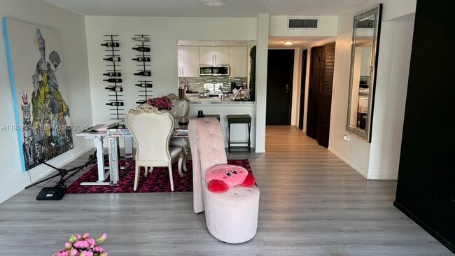 Photo - 1101 River Reach Dr Unit 511