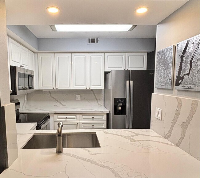 Photo - 1301 River Reach Dr Unit 111