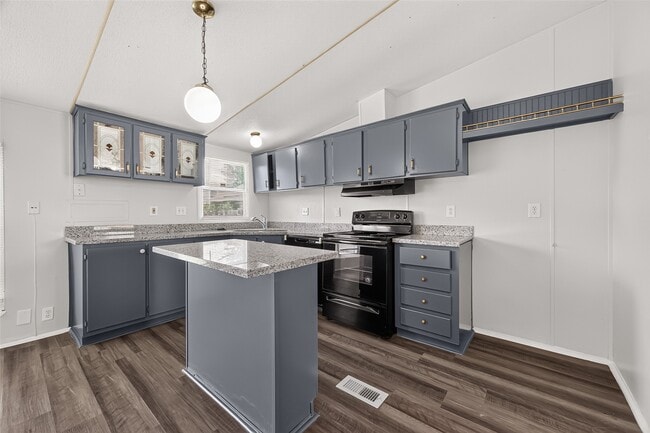 Photo - 20306 Mountain Dale Dr