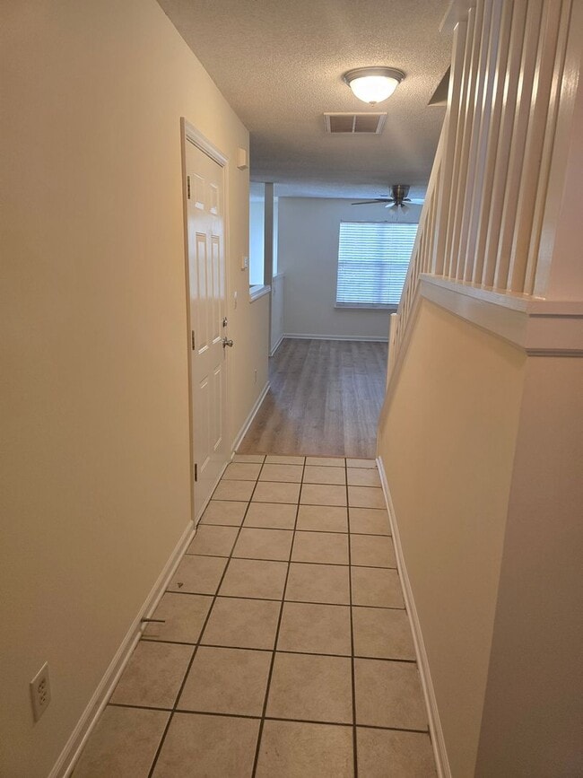 Photo - Townhome 2BR/2.5BA Located minutes from UNCC Campus!