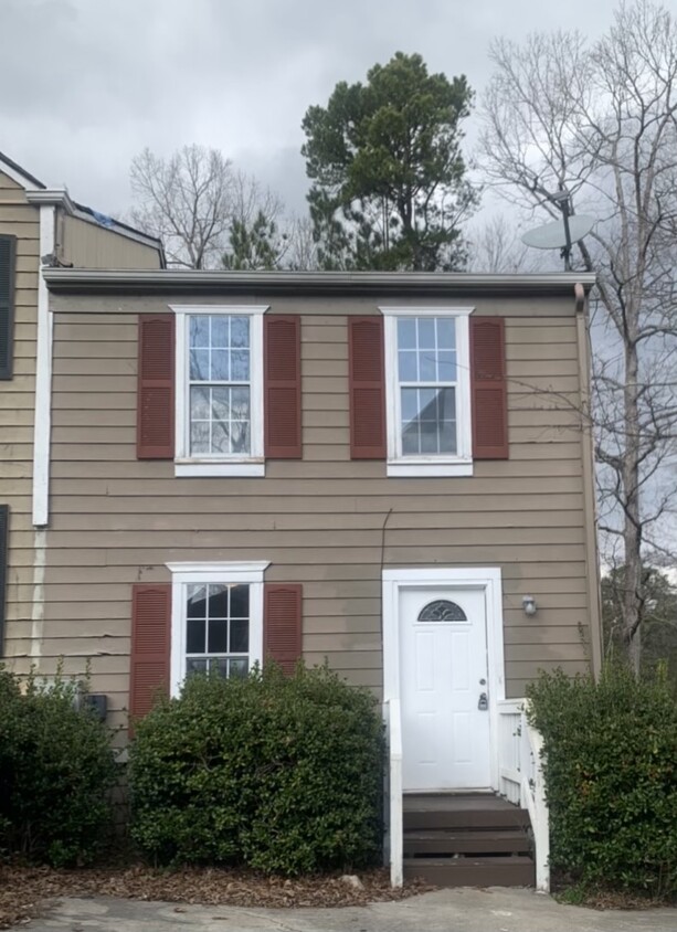 Photo - 6470 Charter Way (Lithonia, GA)