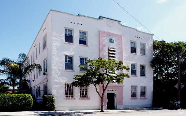 Photo - Nor-Way Apartments