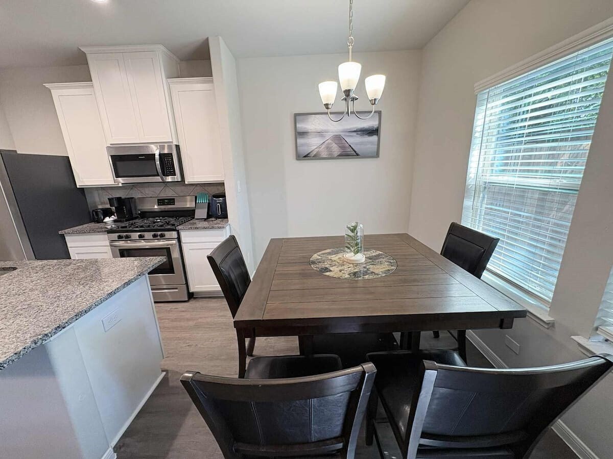 Photo - 3614 Vista Pointe Dr