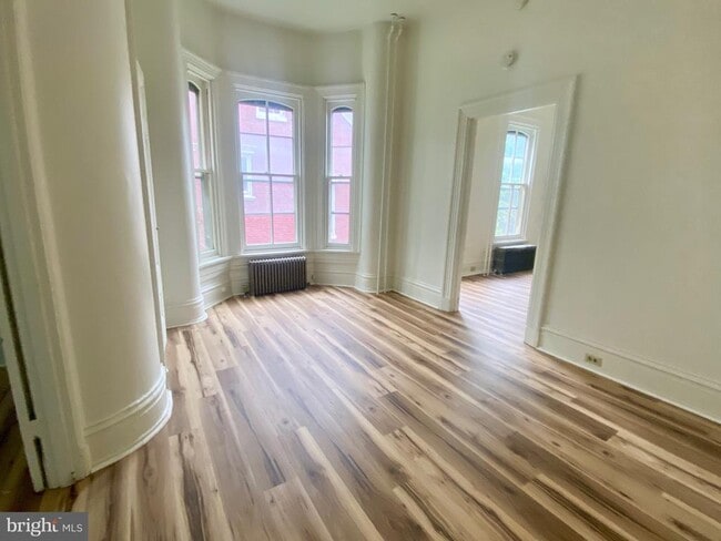 Building Photo - 26 S 2nd St Unit 2 Rental