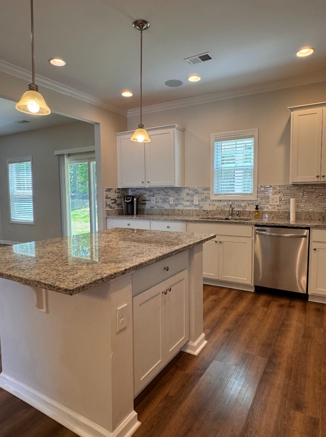 Photo - 320 Alameda Ln