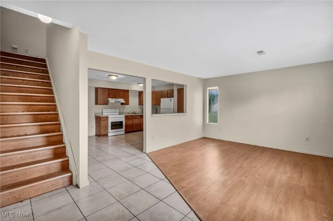 Photo - 1527 Whitehall Blvd