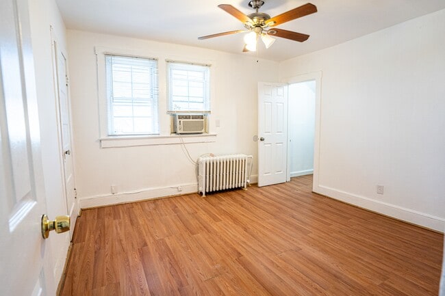 Photo - 4711 Branchville Rd