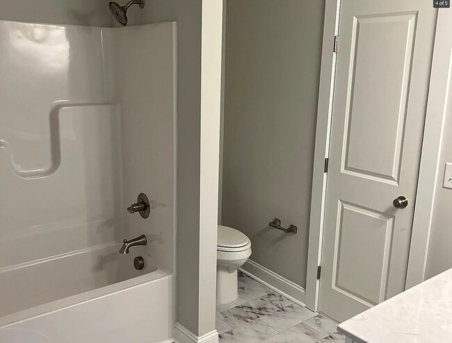 Photo - 1815 Fox Den Way