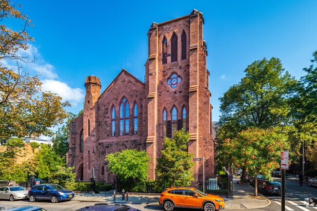 Photo - The Landmark at Strong Place