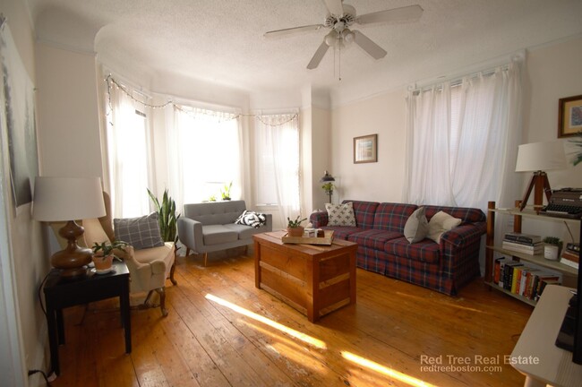 Photo - 58 Green St Apartments Unit 2