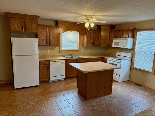 Photo - 1616 Spring Valley Dr Unit Park Place 48