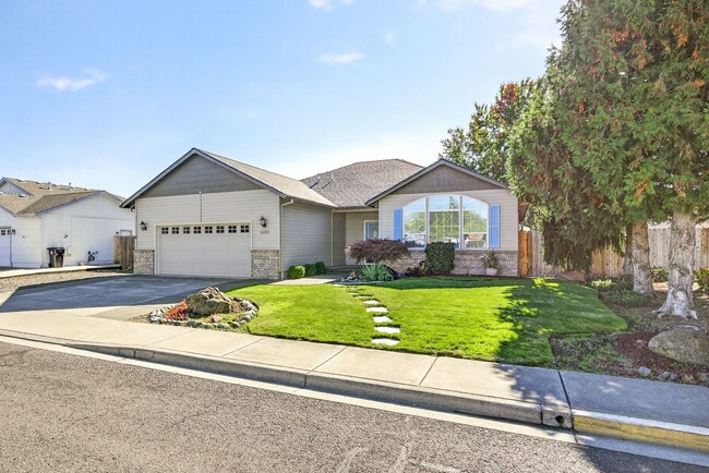 2638 Rabun Way