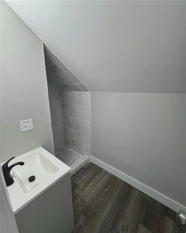 Photo - 555 Paines Ave NW