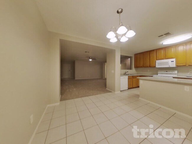 Photo - 11522 W Charter Oak Rd