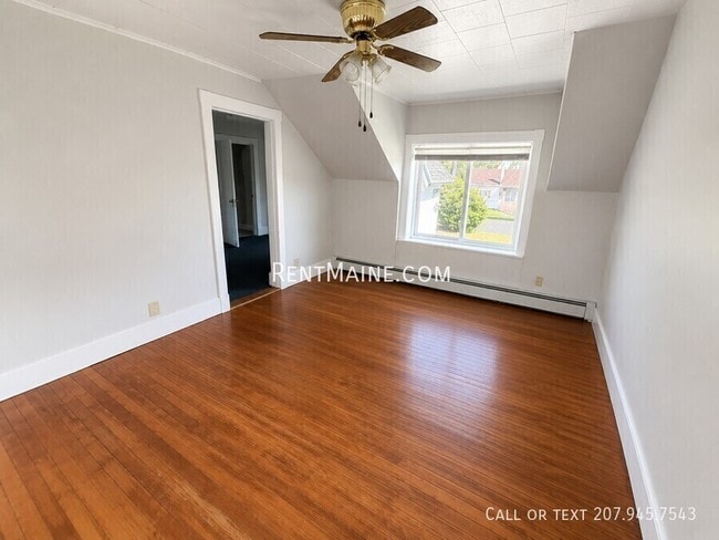 Photo - 35 Bosworth St Unit 2