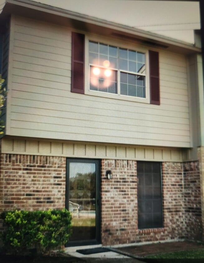 Photo - 8912 Glacier Ave (Texas City, TX)