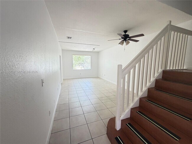 Photo - 7080 NW 177th St Unit 209-13