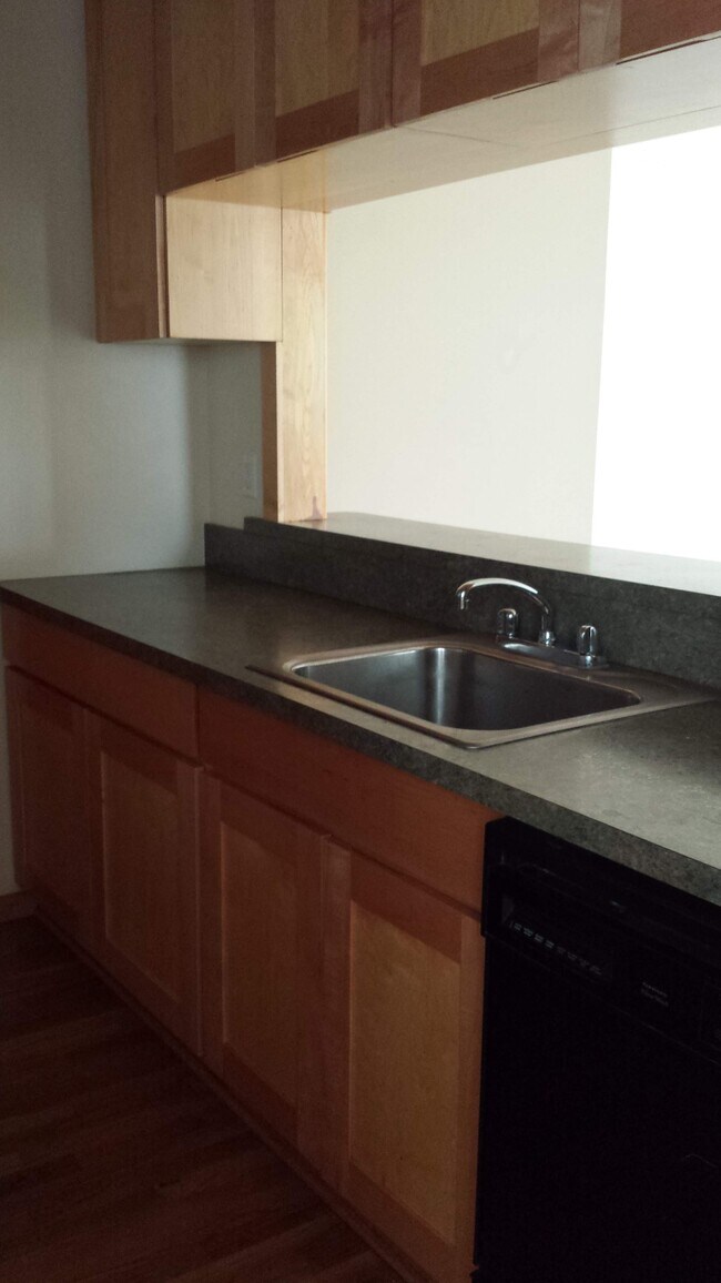 Photo - 5789 Pershing Ave Unit 202