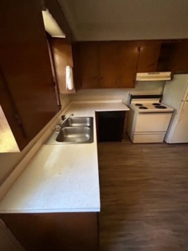 Photo - 409 Old Central Rd Unidad 01