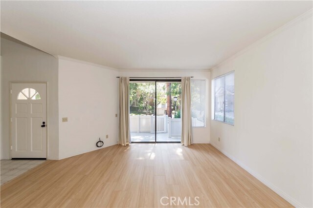 Photo - 2577 Plaza del Amo